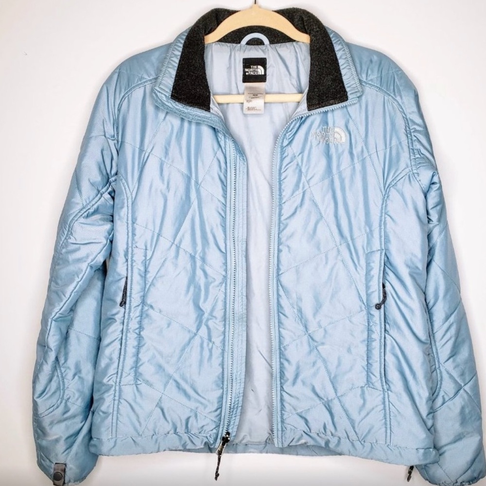 The North Face Women's Light Blue Quilted Jacket - Picture 7 of 7